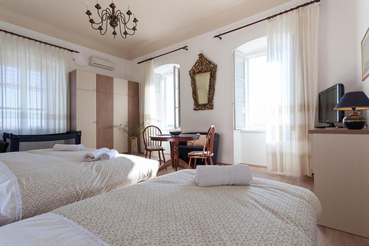 Solei With Terrace Oldtown And Sea View Apartment ดูบรอฟนิก ภายนอก รูปภาพ